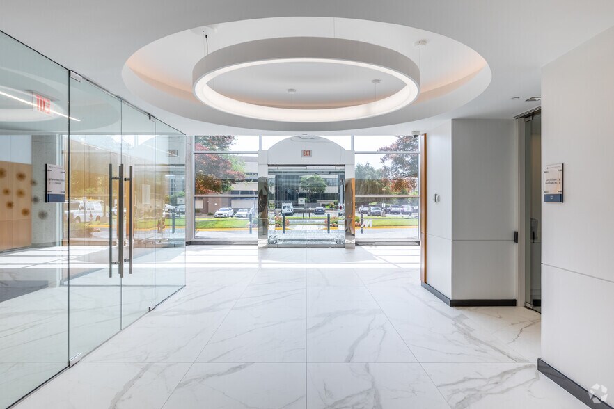 More Photos Of 3060 Williams Dr, Fairfax Office For Lease