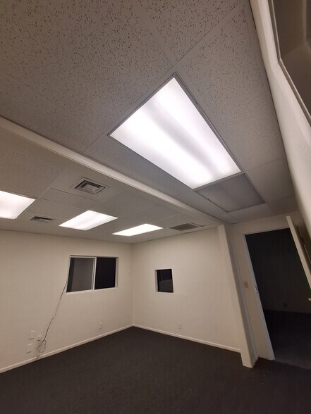 More Photos Of 5067-5085 Arville St, Las Vegas Unknown For Lease