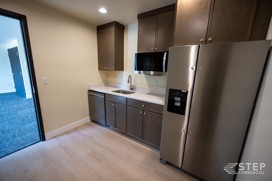 More Photos Of 5275 Marshall St, Arvada Office For Lease