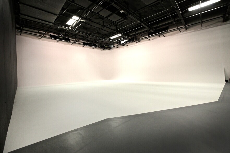 More Photos Of 328 Hemphill St, Fort Worth Loft Creative Space For Lease