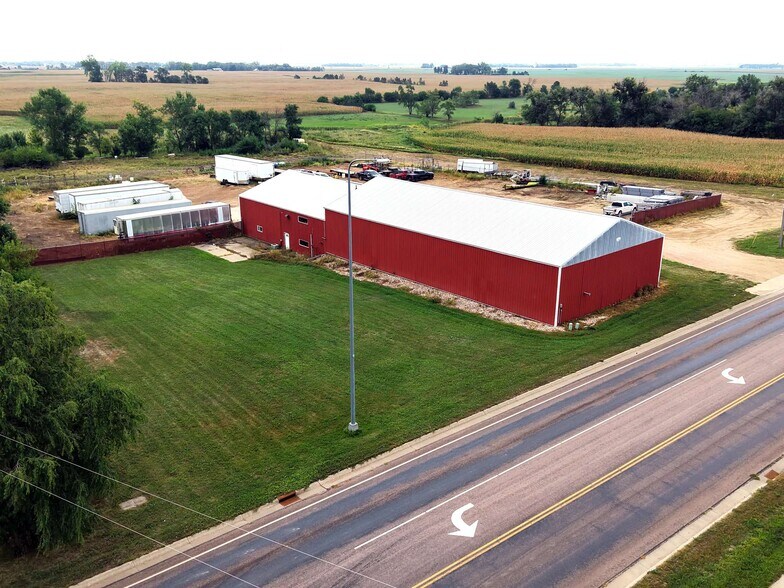 Primary Photo Of 412 S Pine St, Lennox Industrial For Sale