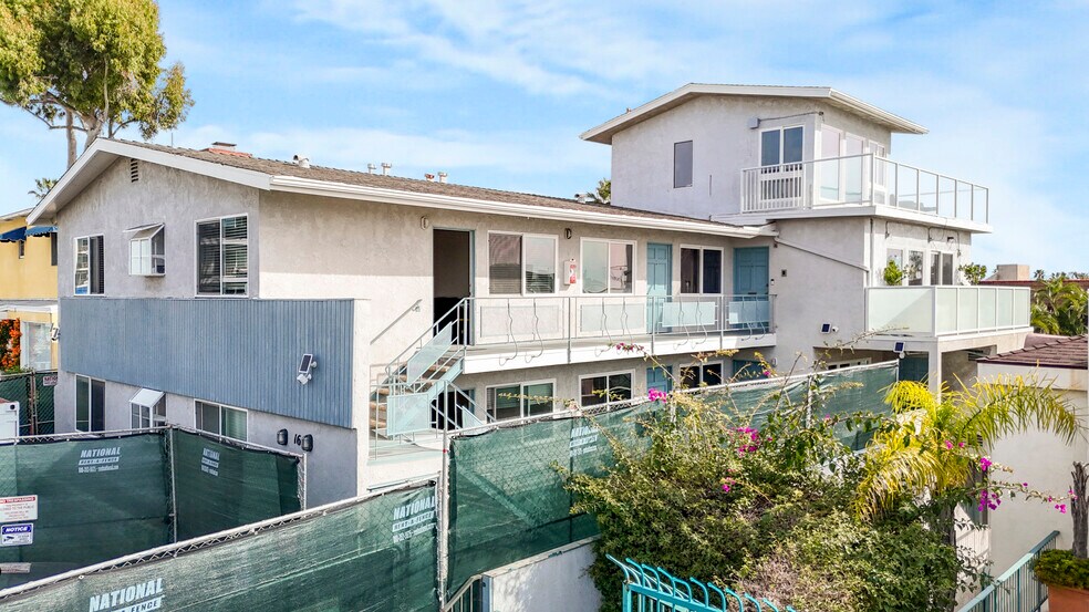 More Photos Of 16 38th Pl, Long Beach Apartments For Sale