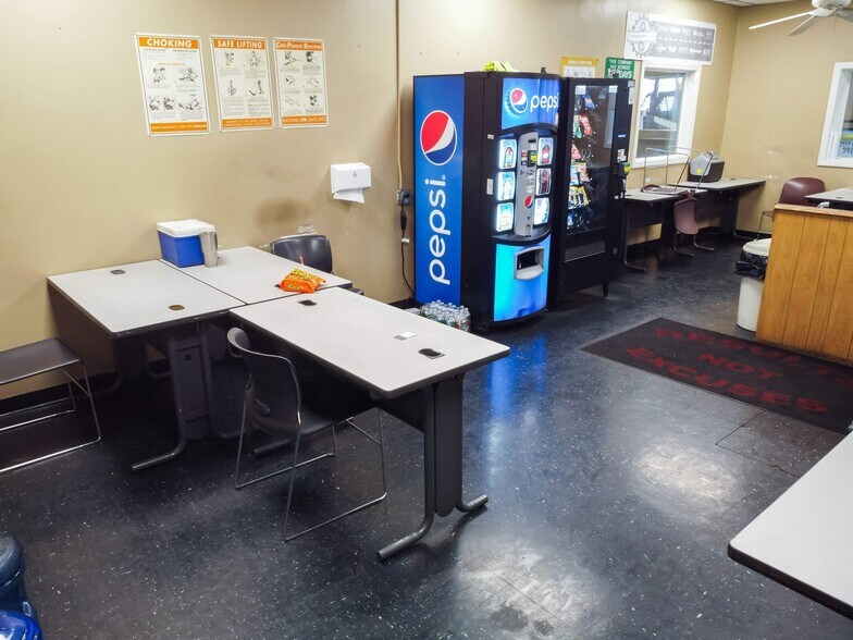 More Photos Of 818 Corning Way, Martinsburg Truck Terminal For Lease