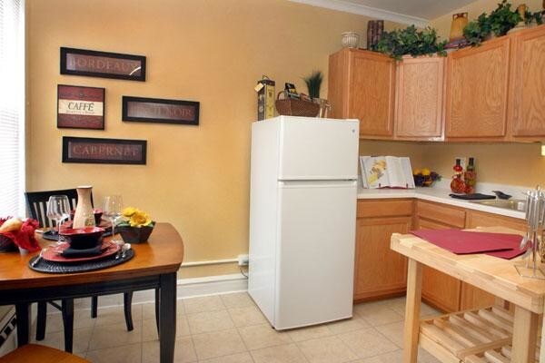 More Photos Of 5100 S Cornell Ave, Chicago Apartments For Lease