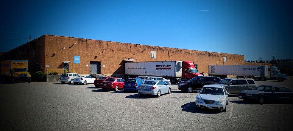 Primary Photo Of 220 Fontaine Dr, Ridgeway Industrial For Lease