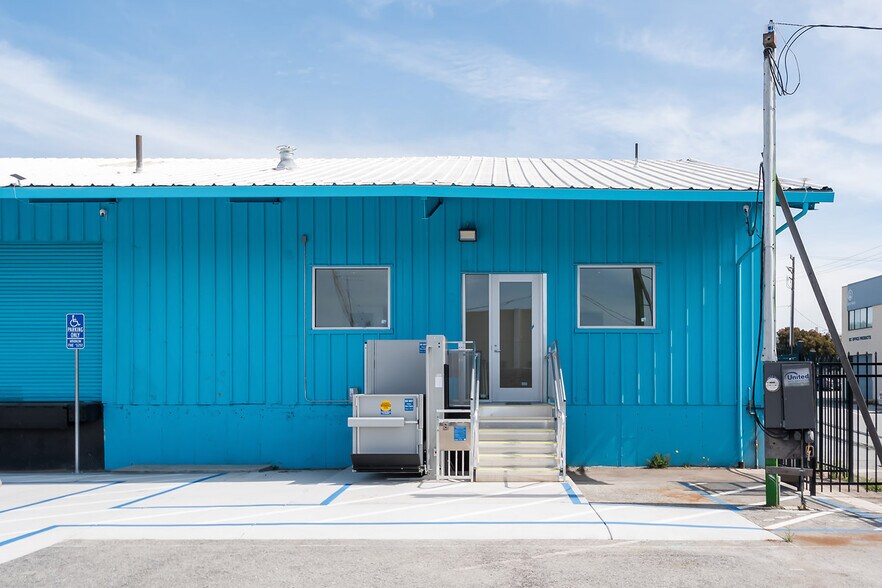 More Photos Of 50 Quint St, San Francisco Warehouse For Lease