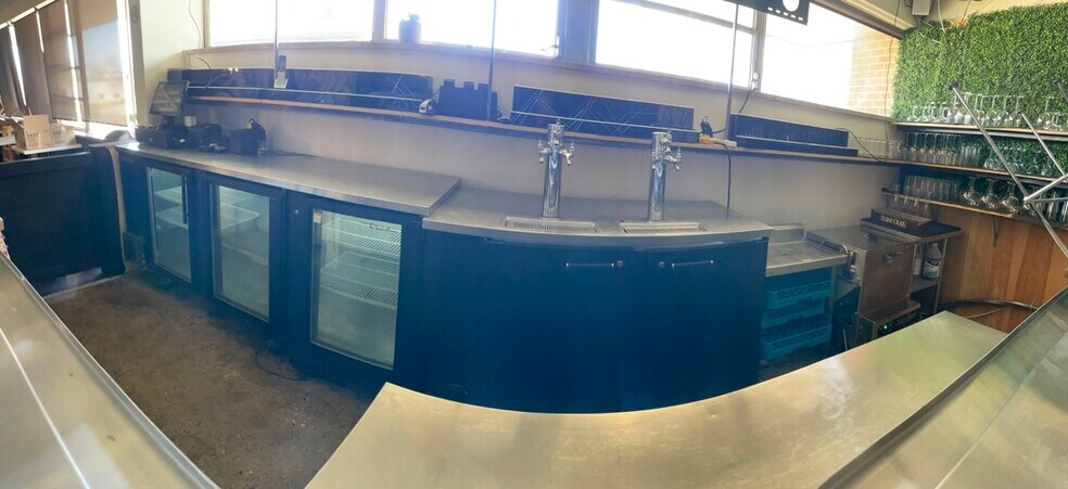 More Photos Of 616 NW 5th St, Oklahoma City Restaurant For Lease