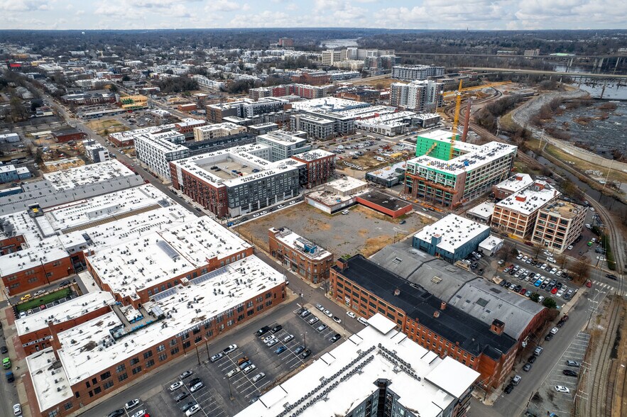 More Photos Of 39 E 3rd St, Richmond Apartments For Sale