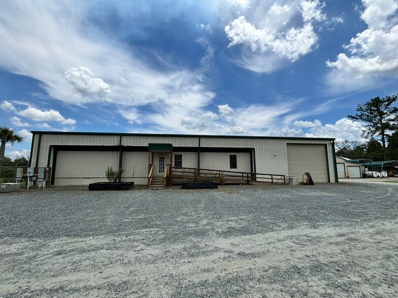 More Photos Of 19300 Valdosta Hwy, Valdosta Distribution For Lease