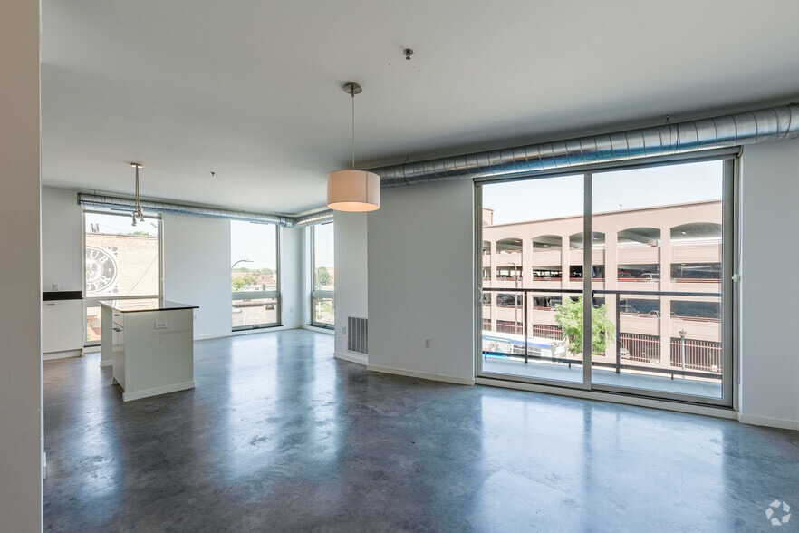 More Photos Of 915 Washington Ave N, Minneapolis Apartments For Lease