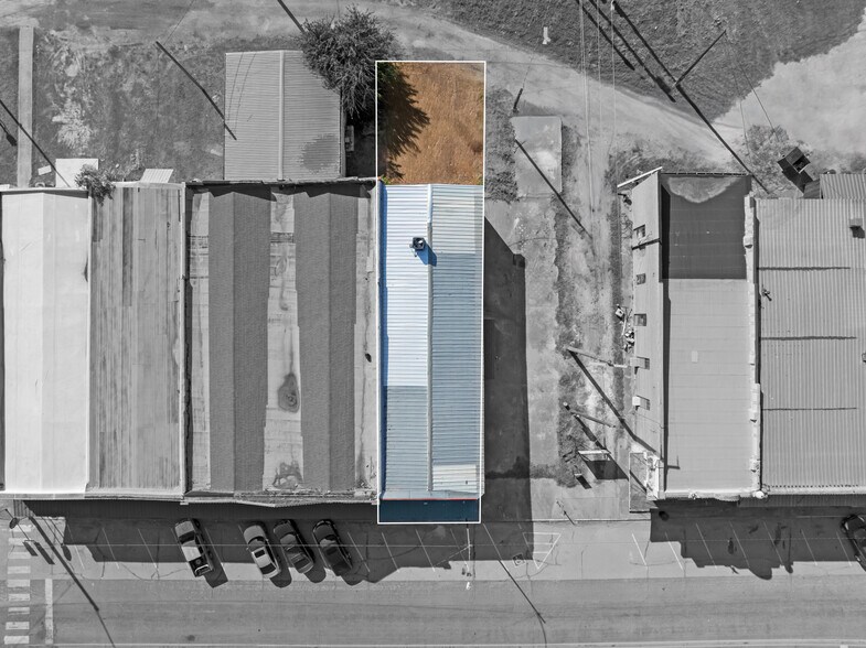 More Photos Of 109 W Main St, Itasca Storefront For Lease