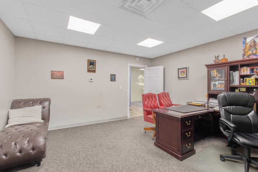 More Photos Of 430-434 S Main St, North Syracuse Freestanding For Sale