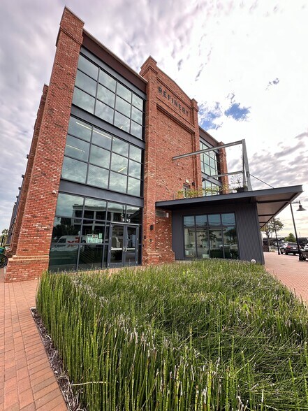 More Photos Of 1640 Meeting Street Rd, Charleston Office For Lease