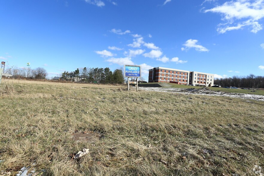 More Photos Of 5801 Interstate Blvd, Youngstown Land For Sale