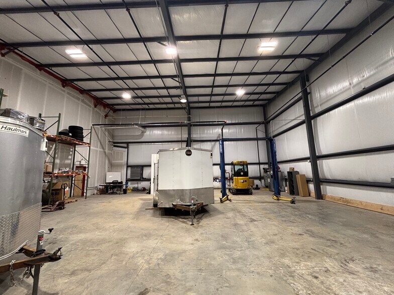 More Photos Of 419 Route 146, Clifton Park Light Distribution For Lease