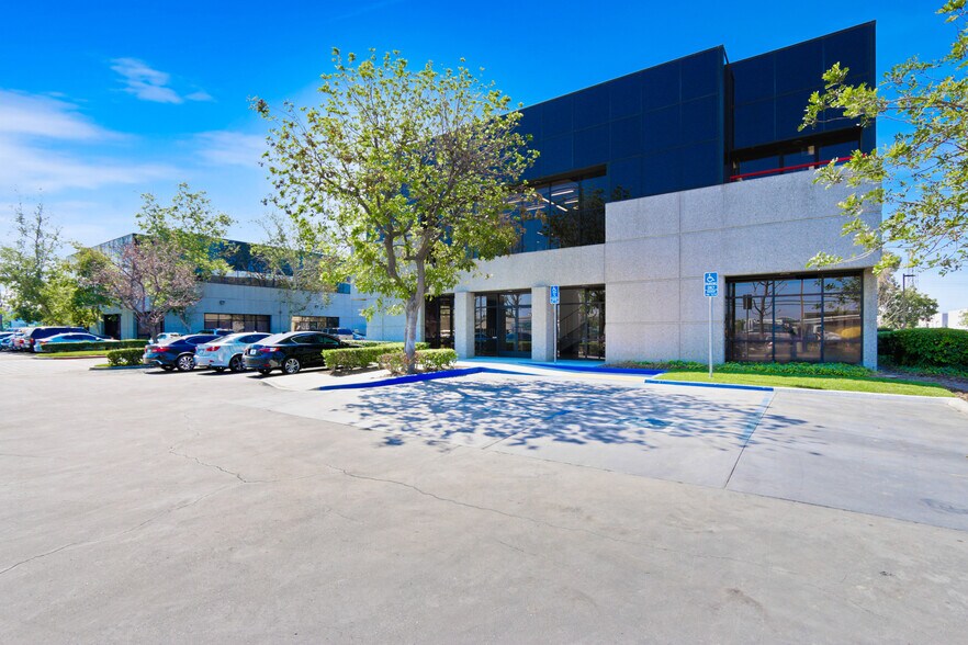Primary Photo Of 1036 W Taft Ave, Orange Loft Creative Space For Sale