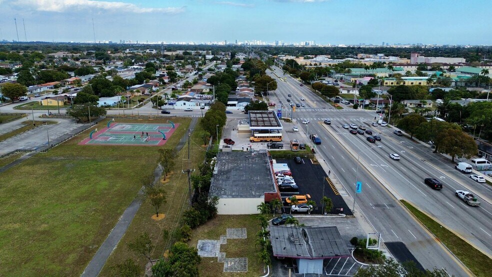 More Photos Of 3251-3255 NW 183rd St, Opa-locka Storefront For Sale