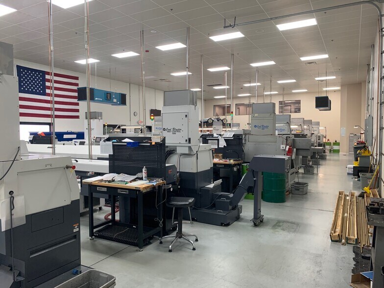 More Photos Of 301-315 Camars Dr, Warminster Township Light Manufacturing For Sale