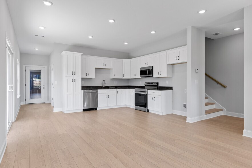 More Photos Of E Brainerd Road, Chattanooga Apartments For Sale