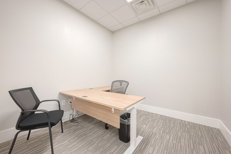 More Photos Of 23537 Kingsland Blvd, Katy Office For Sale