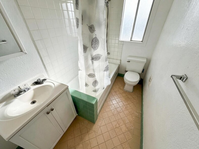 More Photos Of 111 Mahogany Dr, Vallejo Apartments For Sale