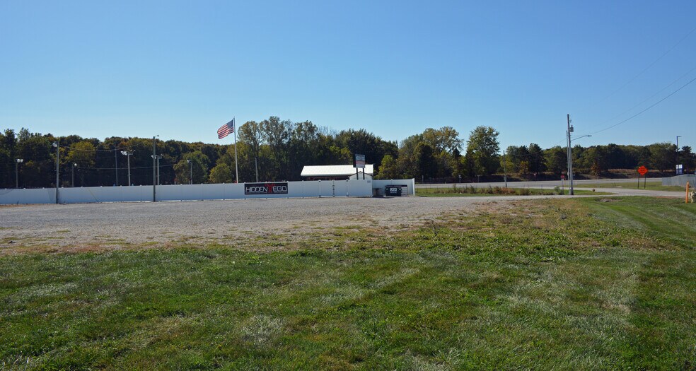 More Photos Of 555 Ohio st, Kendallville Land For Sale