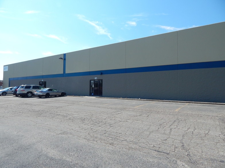 More Photos Of 6230-6266 Executive Blvd, Huber Heights Warehouse For Lease