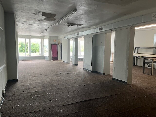 More Photos Of 7323-7329 S Broadway, Saint Louis Storefront Retail Office For Sale
