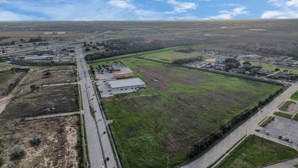 More Photos Of FM 2218 & Airport Blvd, Rosenberg Land For Sale