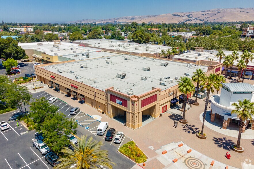 More Photos Of 39005-39400 Argonaut Way, Fremont Unknown For Lease