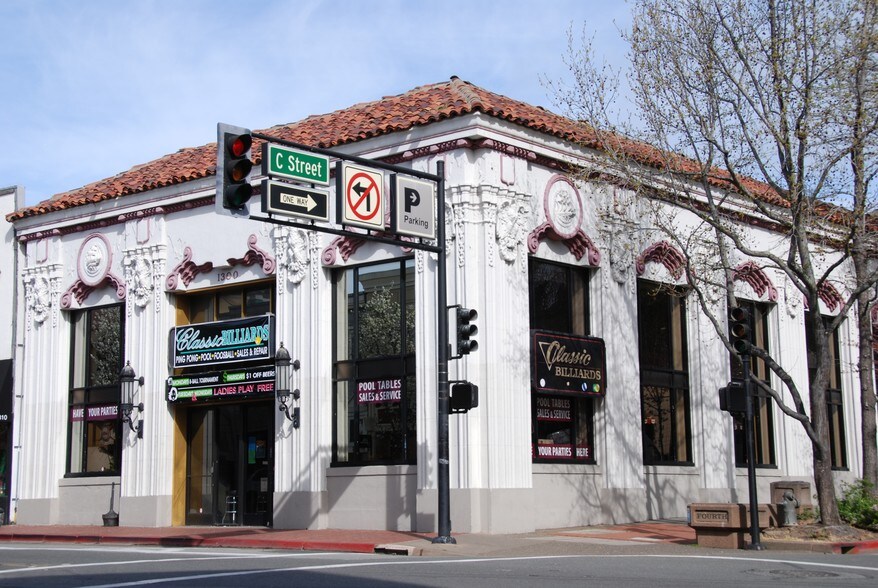 More Photos Of 1300 4th St, San Rafael Storefront Retail Office For Sale