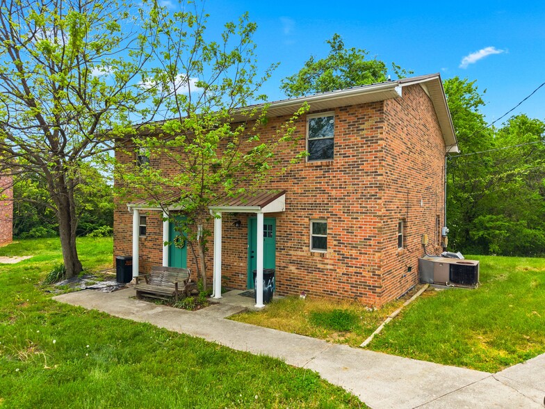 More Photos Of 3229 Blue Springs rd, Strawberry Plains Multifamily For Sale