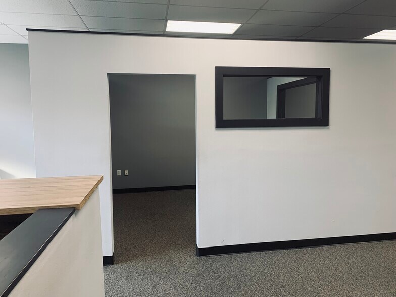 More Photos Of 15500 SE Mill Plain Blvd, Vancouver Unknown For Lease