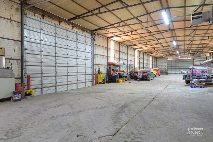 More Photos Of 1321 14th Ave, Perryton Industrial For Sale