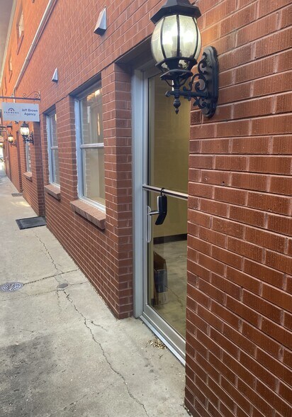 More Photos Of 509 Colorado Ave, Pueblo Medical For Lease