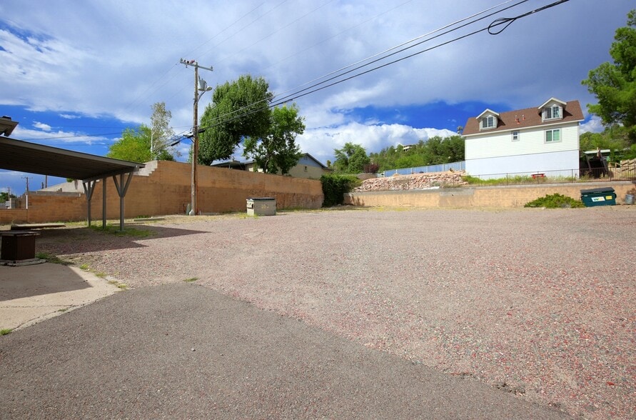 More Photos Of 404 W Main St, Payson Rehabilitation Center For Sale