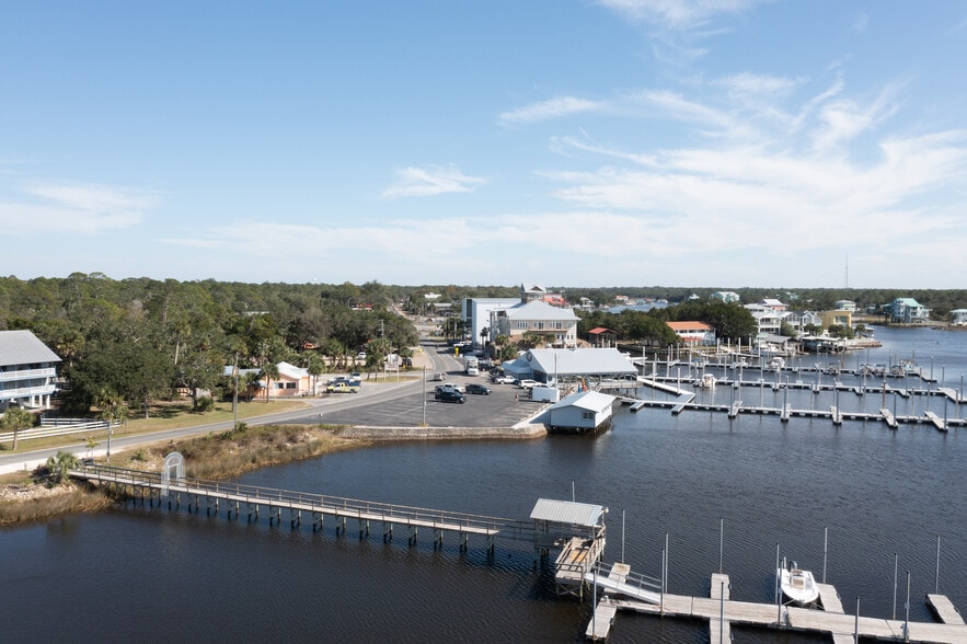 More Photos Of 1606 3rd Ave SE, Steinhatchee Lodge Meeting Hall For Sale