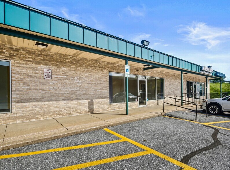 More Photos Of 505-601 Jermor Ln, Westminster Unknown For Lease