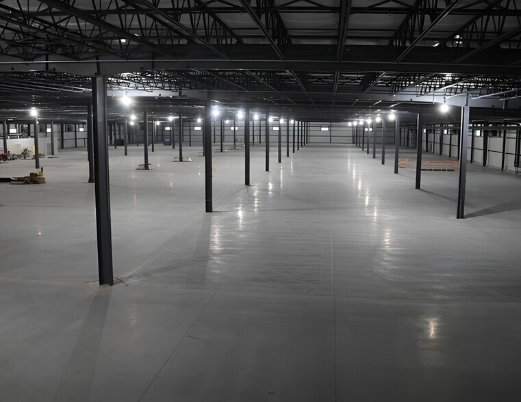 More Photos Of 2675 Olthoff Dr, Muskegon Industrial For Sale
