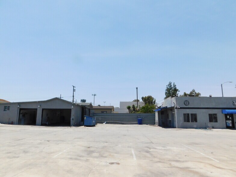 More Photos Of 7910-7916 Garvey Ave, Rosemead Auto Dealership For Lease