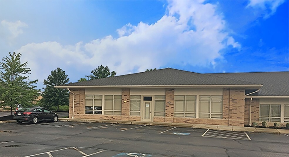 More Photos Of 31320 solon Rd, Solon Office For Sale