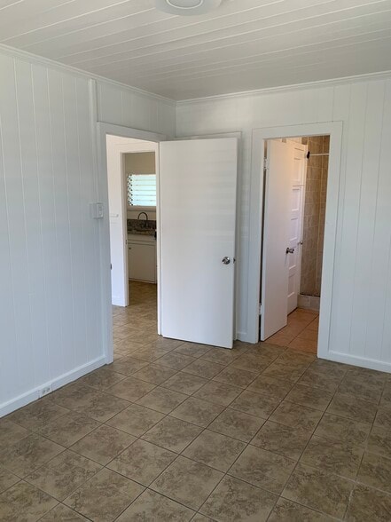 More Photos Of 2128 Date St, Honolulu Apartments For Sale