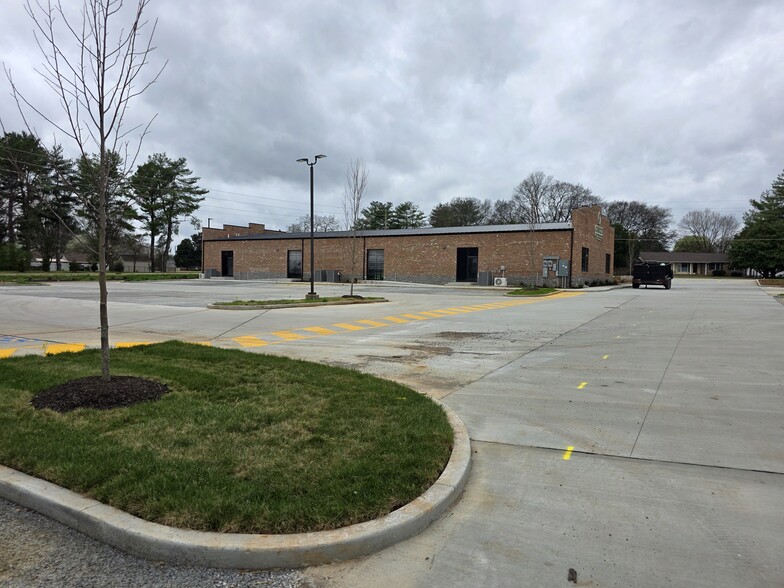 More Photos Of 601 River Rock Blvd, Murfreesboro Warehouse For Lease