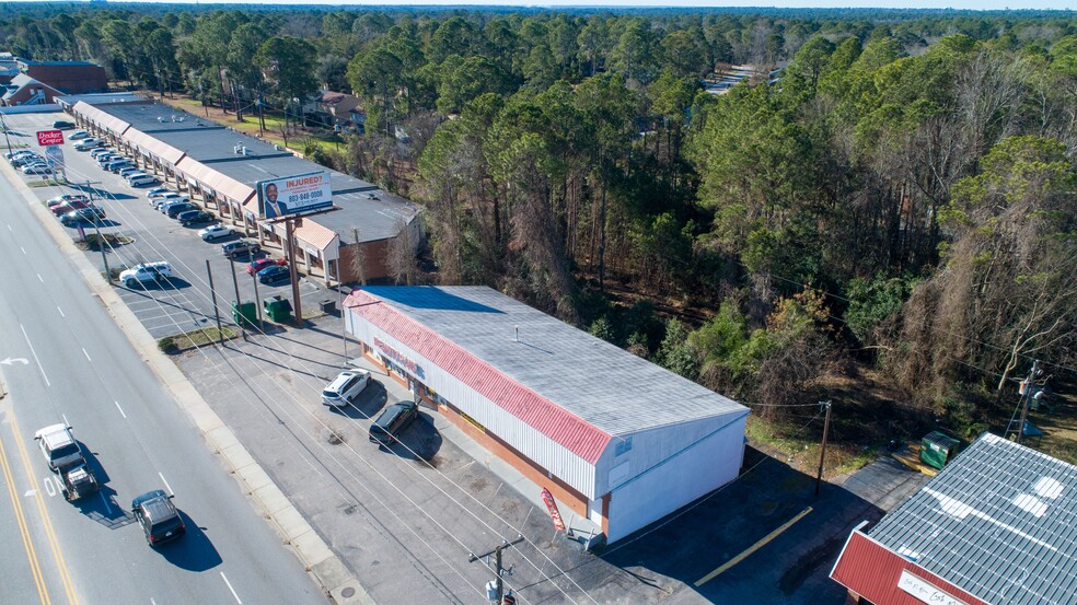 More Photos Of 2105 Decker Blvd, Columbia Freestanding For Sale