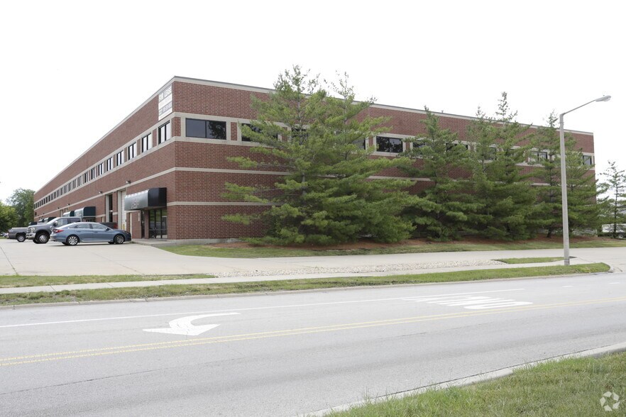 More Photos Of 2020-2108 McDonough St, Joliet Warehouse For Lease