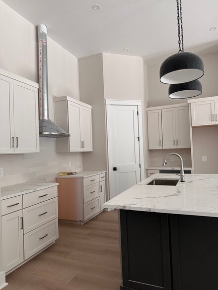 More Photos Of 7401 Sherrills Ford Rd, Sherrills Ford Specialty For Sale