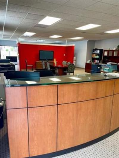 More Photos Of 1700 Frederica St, Owensboro Office For Sale