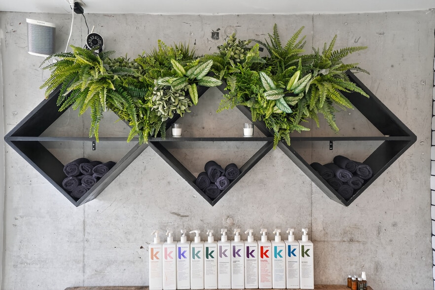 More Photos Of 8 Telegram Mews, Toronto Apartments For Sale