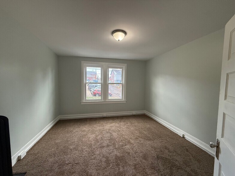 More Photos Of 9 W Chestnut St, Souderton Apartments For Sale