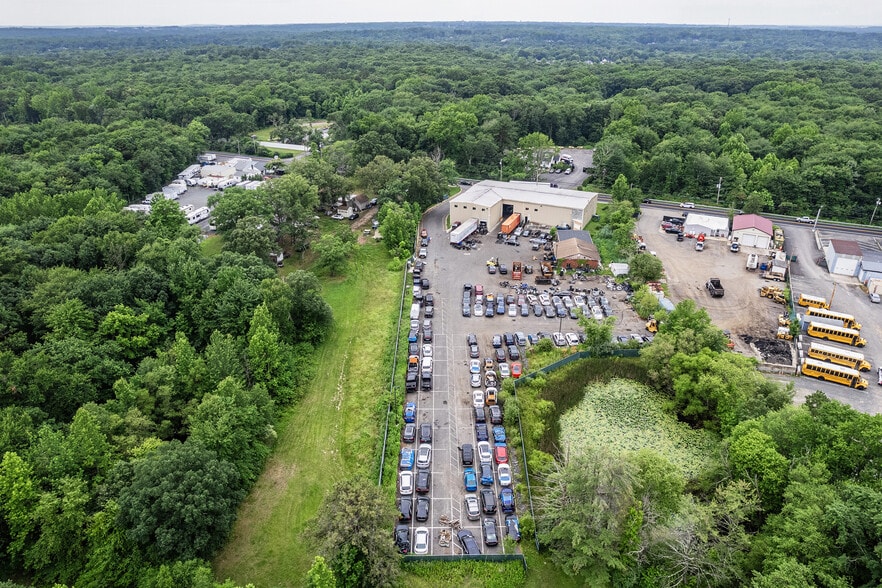More Photos Of 1706 Englishtown Rd, Old Bridge Warehouse For Sale